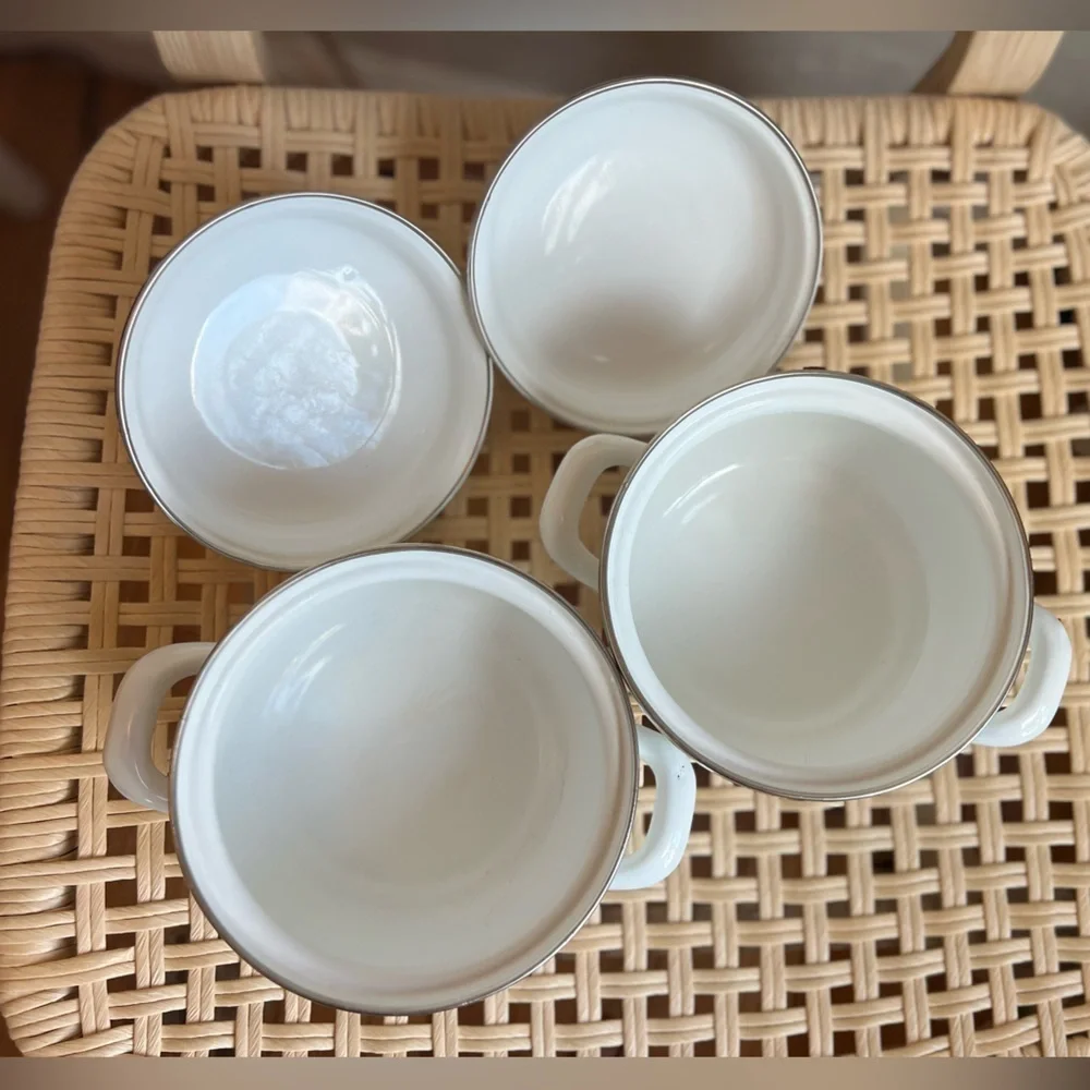 Set of 2 Crofton Enamel Floral Mini Pots – 1 Qt Each, Vintage-Inspired Aldi